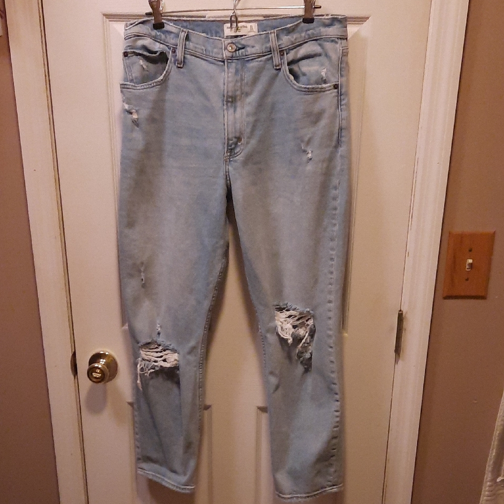 Abercrombie and Fitch high rise mom jeans destroyed size 12 long